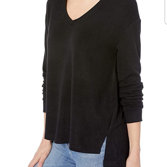 Cupcakes and Cashmere v neck loose fitting sweater Black Size XS - Picture 3 of 11